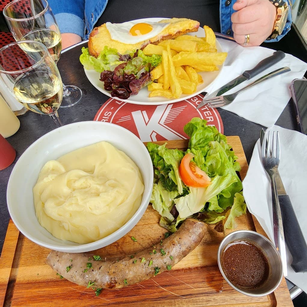 5f98c58ac463eaecf7b1bf9013fddfde_lecarolus_food2.jpg