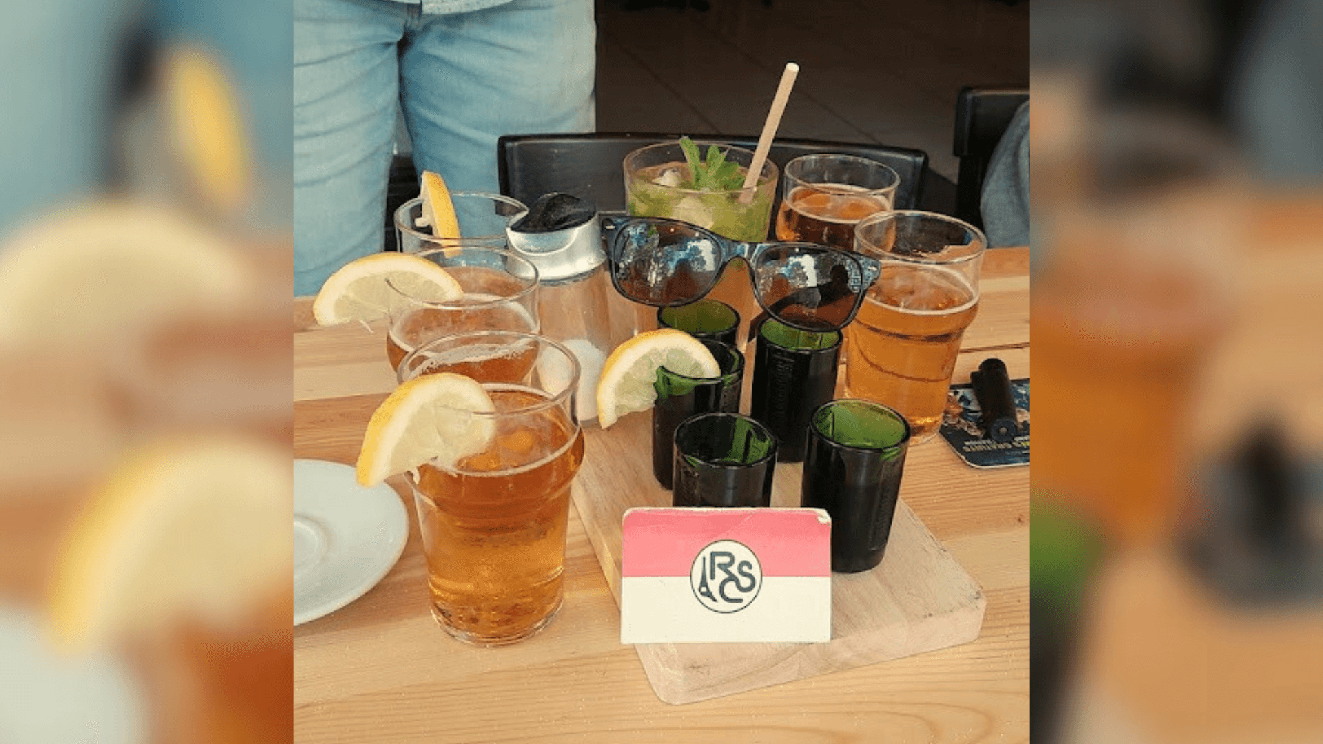 07b12843a2f8430bb379c8cc0b6f963a_aumathurin-apero.png
