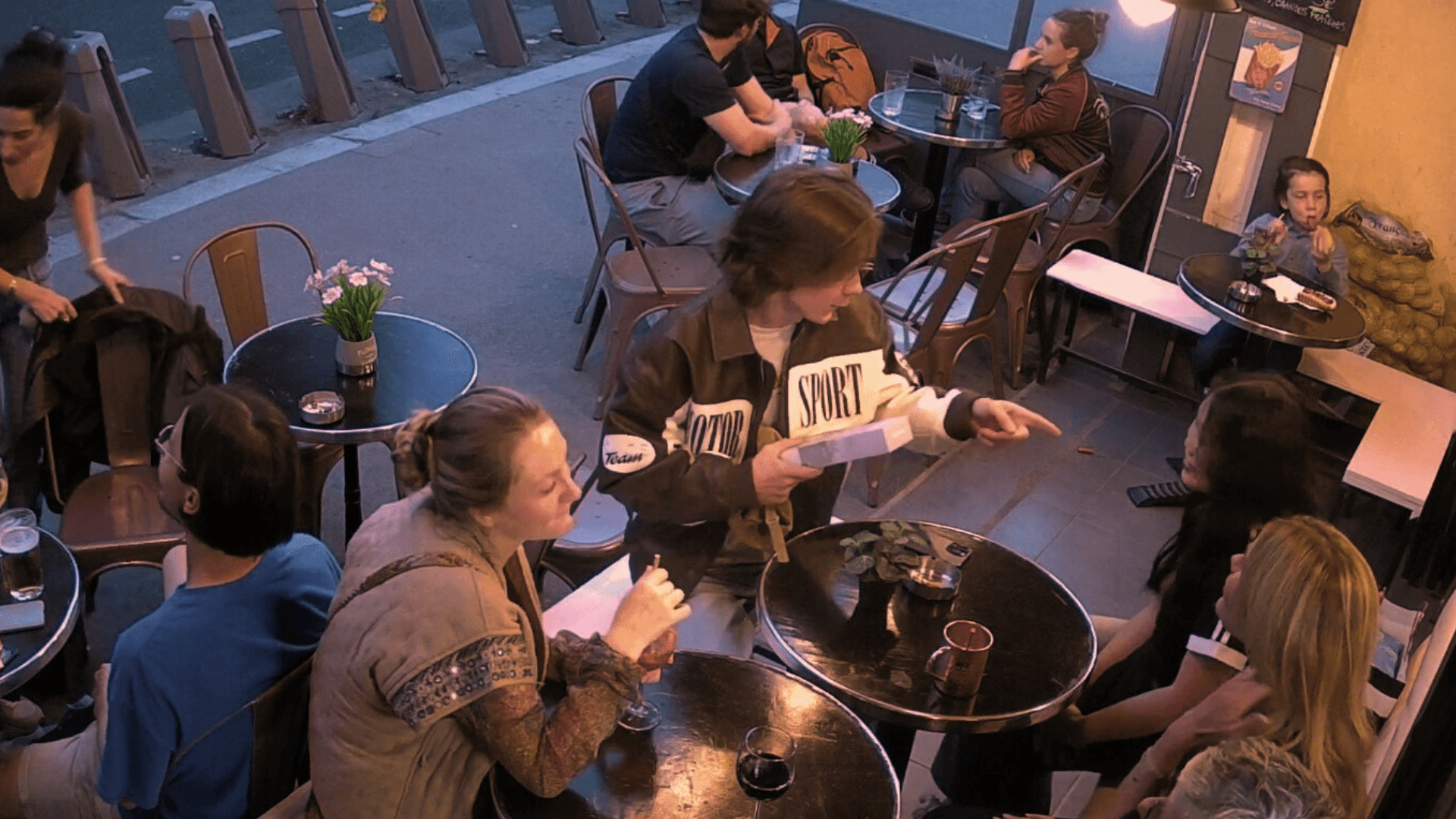 3c4665001c400b00c4afbc2404fb07b7_sophia-terrasse-2.png